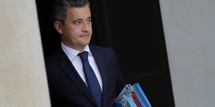 Fransa, ‘radikal İslamcıları’ ülkelerine sınır dışı etme arayışında