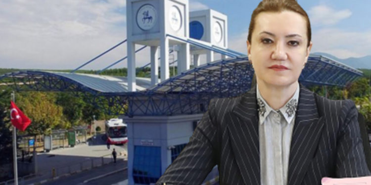 Dokuz Eylül Rektörü Hotar, eski AKP’li belediye başkanını üniversiteye müdür olarak atadı