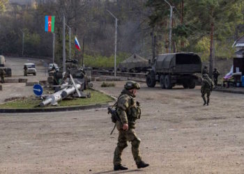 Azerbaycan’a asker tezkeresi ne anlama geliyor?