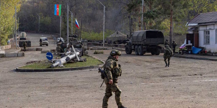 Azerbaycan’a asker tezkeresi ne anlama geliyor?