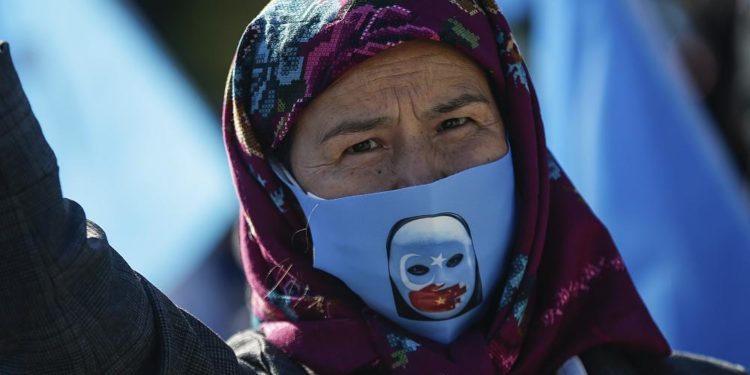 Çin, Türkiye ile imzalanan ‘Suçluların İadesi Anlaşması’nı onayladı; Uygur Türkleri endişeli