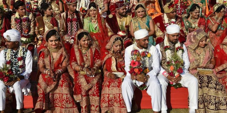 Hindistan’da aşırı milliyetçi Hindular, Müslümanları ‘aşk cihadı’ yapmakla suçluyor
