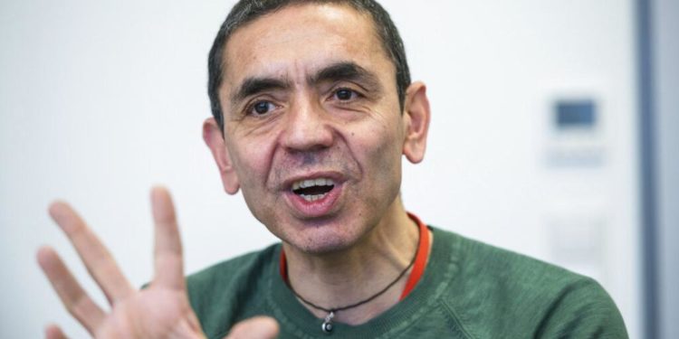 Uğur Şahin: Koronavirüs mutasyona uğrarsa yeni aşı 6 hafta içinde hazır olur