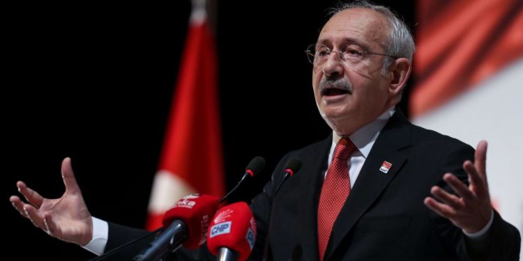 Kılıçdaroğlu: ‘Erdoğan’ın en azından Ecevit’in gösterdiği cesareti göstermesini isterim’