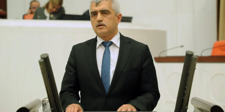 Yılmam, boyun eğmem, Allah’tan başka kimseden korkmam