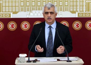 Çıplak aramayı gündemde tutan Gergerlioğlu neden susturulmak isteniyor?