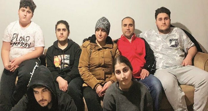 Almanya nefret suçunu affetmedi! Uyarıları dikkate almayan AKP yandaşı Mahmut Akyüz ailesiyle birlikte sınır dışı edildi