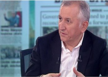 Ocaktan: Dindarların iktidarda olduğu bir dönemde insanlar dindarlıklarından utanır hale geldi