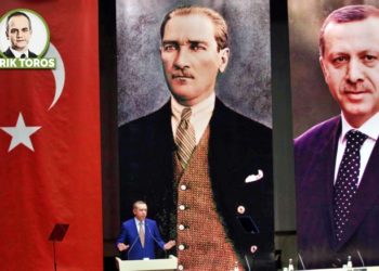 Erdoğan, rejimi vazgeçilmez biçimde oturtmaya çalışıyor