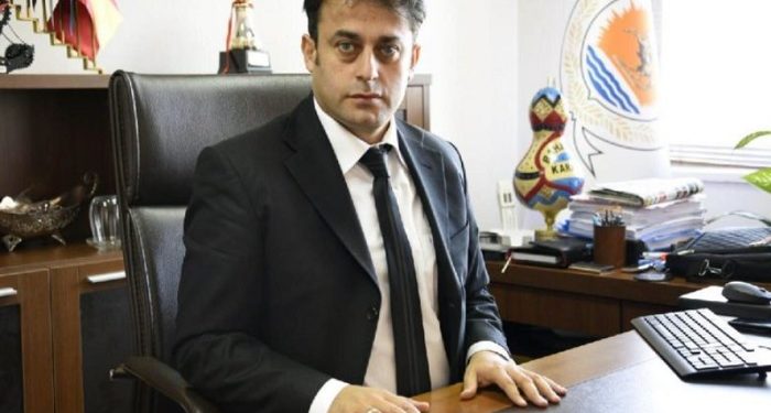 Samsun’da rüşvetten tutuklanan daire başkanının kasasından 10 milyon lira çıktı