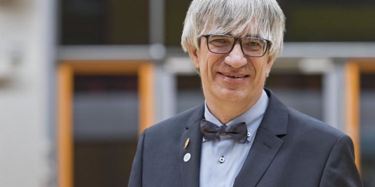 Türk kökenli fizikçi Prof. Dr. Metin Tolan Almanya’da Göttingen Üniversitesi Rektörü seçildi