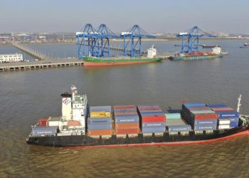 Çin, ticaret savaşları ve pandemiye rağmen 535 milyar dolar ile rekor ticaret fazlası verdi