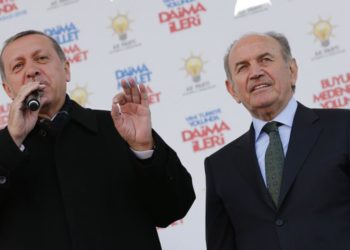 Covid-19’a yakalanan Kadir Topbaş’ın durumu kritik