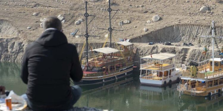 Hasankeyfliler’in Yeni Ekmek Kapısı: Tekne Turizmi