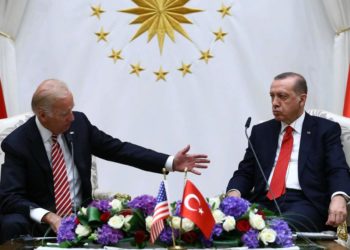 ‘Erdoğan, Biden ile Trump gibi kişisel ilişki peşinde, olmazsa sert pazarlığa girişecek’ – Washington Post