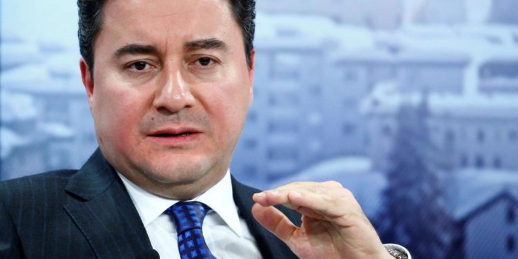Babacan’ın ziyaret ettiği esnaf: ‘Bugün dükkanı 3 lira ile kapattım’