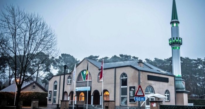 Belçika’da Türk imam sınır dışı edilecek
