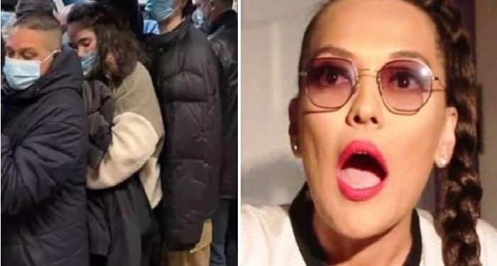 Yandaş şarkıcı Demet Akalın baltayı taşa vurdu