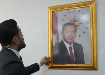 Kayyumun bürokratlarının maaşı 26 bin liraya kadar çıkıyor