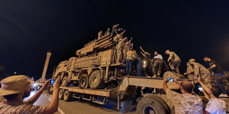 Libya’da ele geçirilen Rus hava savunma sistemi ABD işbirliğiyle Türkiye’ye getirildi iddiası