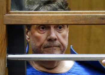 ABD’de bir üniversite cinsel istismar davasında 852 milyon dolar ödemeyi kabul etti