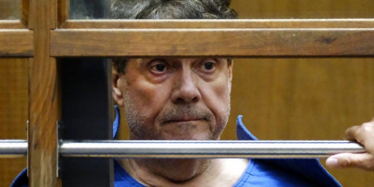 ABD’de bir üniversite cinsel istismar davasında 852 milyon dolar ödemeyi kabul etti