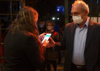 AB’de seyahat yaz aylarında başlıyor mu, ‘Aşı pasaportunun’ önündeki engeller neler?