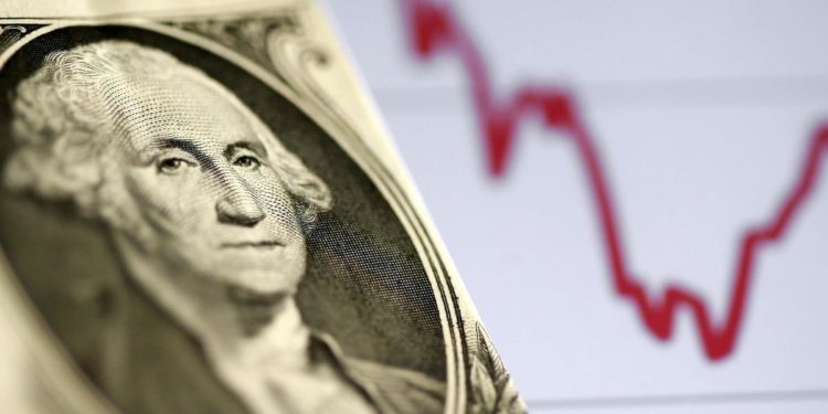 Hakan Atilla’nın istifası sonrası dolarda sert yükseliş