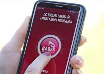 “KADES uygulamasında Kürtçe neden yok?”