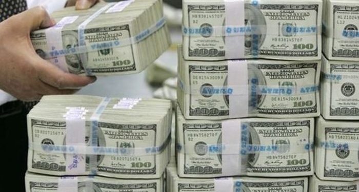 Uluslararası yatırım kuruluşları yılsonu dolar öngörüsünü 9.7 liraya yükseltti