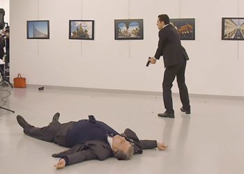 Eski polis Hasan Tunç: Karlov’un katilinin FETÖ’cü olduğunu söyle sana 1 milyon dolar para