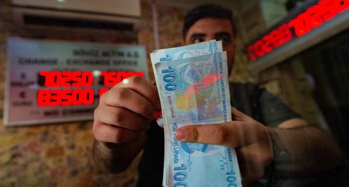 TL’de ‘yalancı bahar’ kısa sürdü