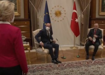 Fransa, Ankara’daki koltuk krizine ‘tuzak’ diyerek Türkiye’yi suçladı