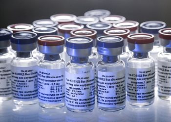 Bakan Koca: Çin sözleşmeye uymadı, Sinovac aşısı teslimatını 100 milyon doz eksik yaptı