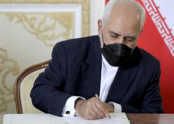 İran Dışişleri Bakanı Zarif’in Devrim Muhafızları Ordusu’nu eleştirdiği ses kaydı sızdırıldı