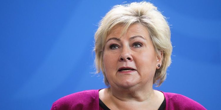 Covid-19 yasaklarını delen Norveç Başbakanı Solberg’e para cezası kesildi