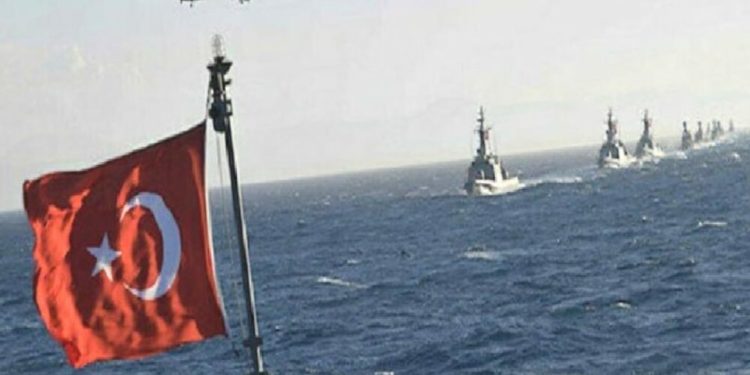 Mağduriyet arayan Saray’ın imdadına bildiri yayımlayan emekli amiraller yetişti