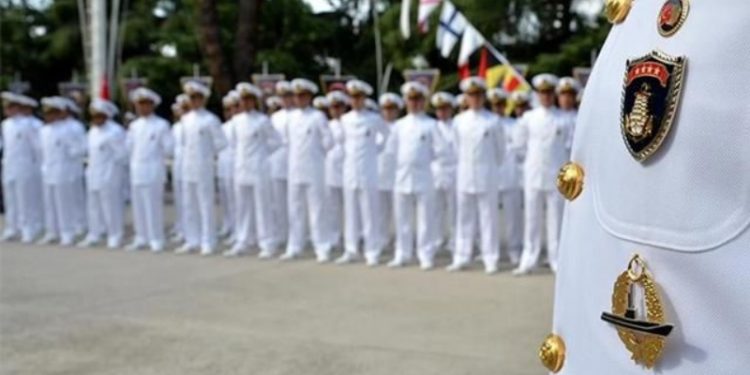 Montrö açıklaması yapan 103 emekli amirale soruşturma