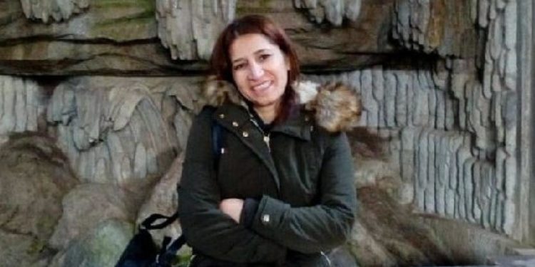 Almanya Kürt siyasetçi Nazdar Ecevit’in sınır dışı kararını askıya aldı