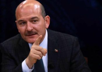 Soylu Türkiye’deki yabancıları tehdit etti: İkametlerini iptal ederim