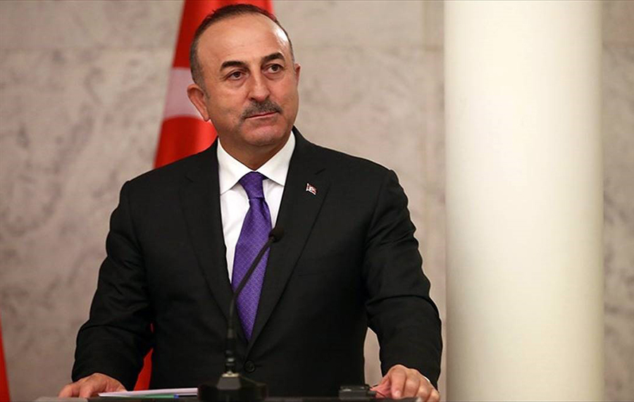 Çavuşoğlu sözlerini düzeltti: Turisti uzaktan görenleri aşılayacağız demedim!