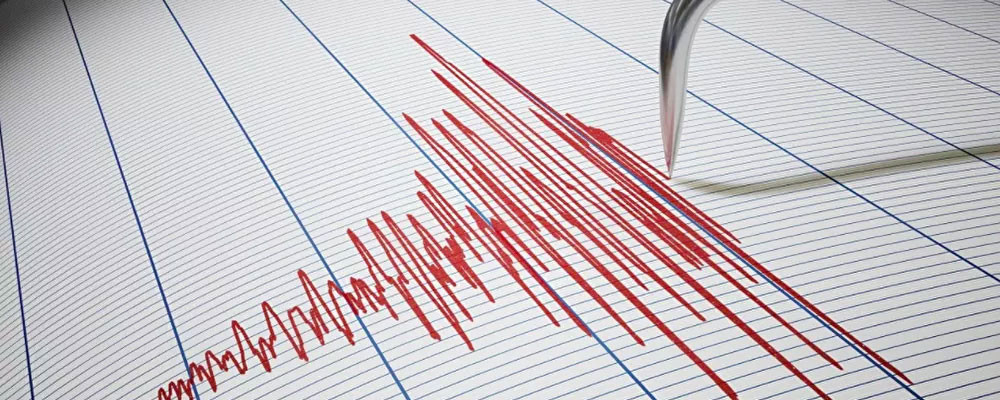 Çin’de 7,4 büyüklüğünde deprem