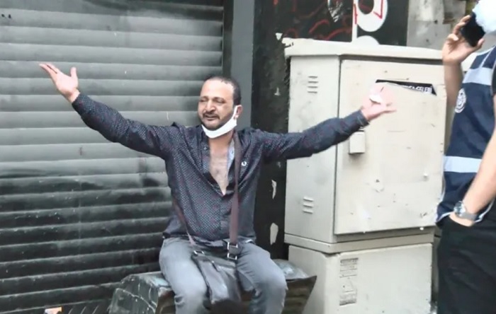 İstiklal Caddesi’nde sahte polisler turistin 10 bin dolarını gasp etti