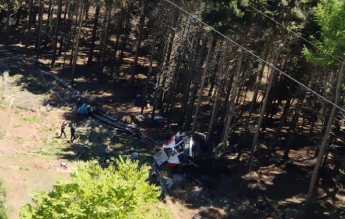 İtalya’da teleferik faciası: 12 ölü