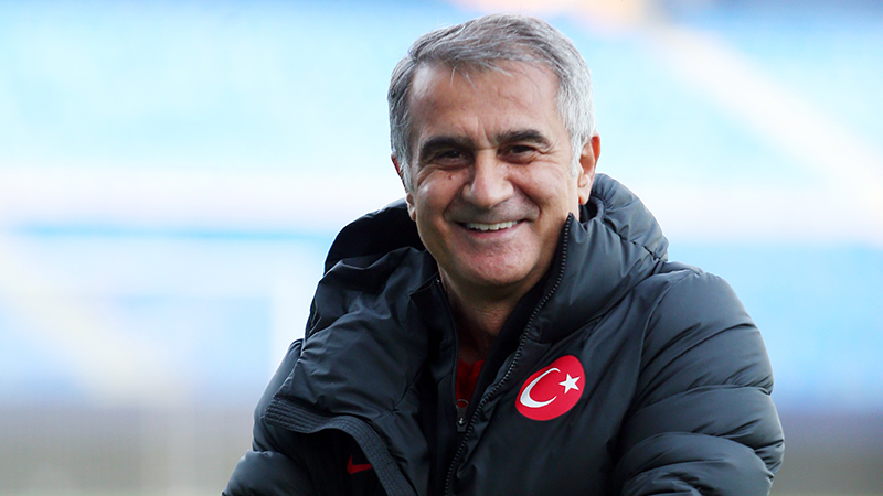 Şenol Güneş: Bu çocuklar tarih değil, geleceği yazıyor