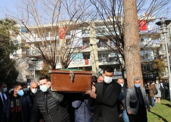 Türkiye’de 14 bin 497 kişinin Covid-19 testi pozitif çıktı, 278 kişi yaşamını yitirdi