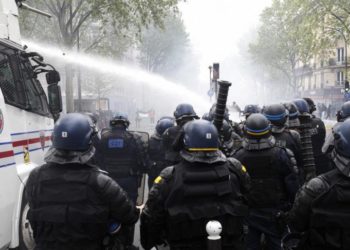 Fransa’da güvenlik yasası: Anayasa Mahkemesi, polisin görüntülenmesini yasaklayan maddeyi iptal etti