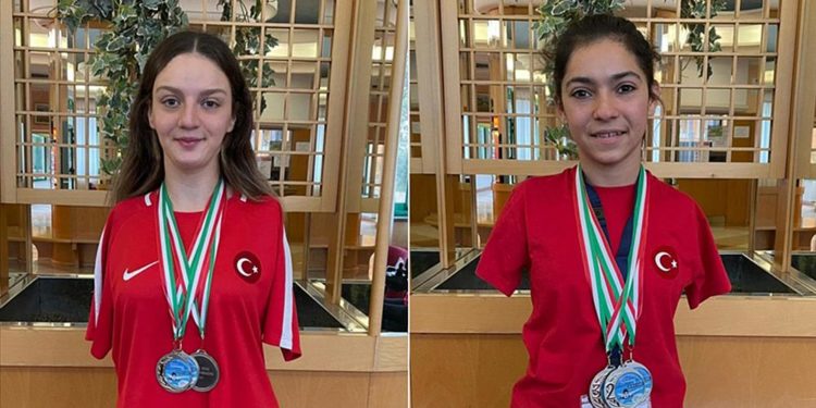Paralimpik Avrupa Yüzme Şampiyonası’nda Sümeyye Boyacı gümüş, Sevilay Öztürk bronz madalya kazandı