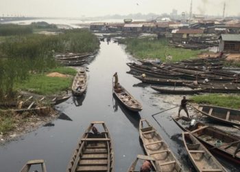 Nijerya’da 180’e yakın kişiyi taşıyan tekne battı, arama kurtarma çalışmaları sürüyor