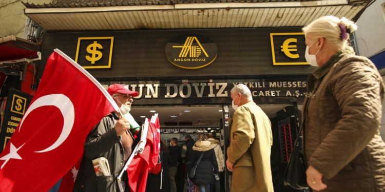 TÜİK: Türkiye ekonomisi yılın ilk çeyreğinde yüzde 7 büyüdü